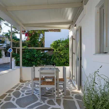 Lavender Minimal * Aliki (Paros)