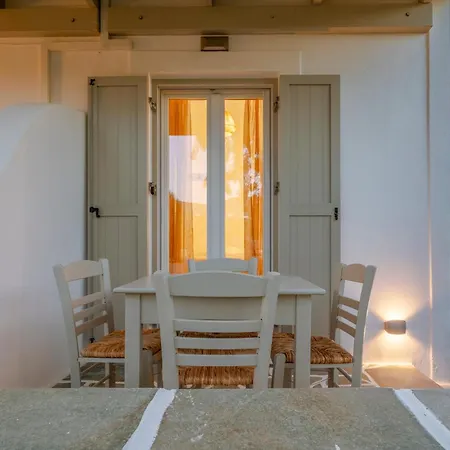 Lavender Minimal Apartment *