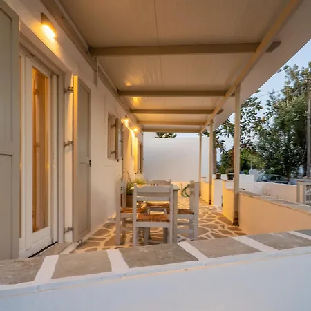 Lavender Minimal * Aliki (Paros)