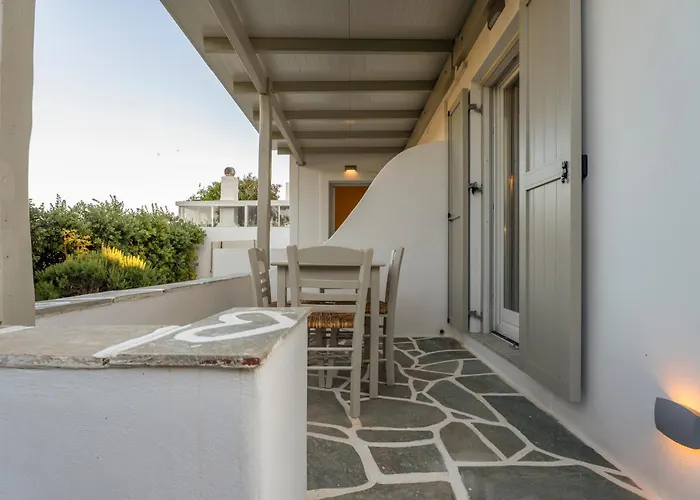 Apartment Lavender Minimal